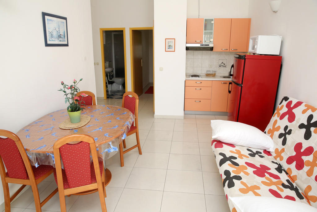 Apartmani Ukalovic Zadar Exterior photo